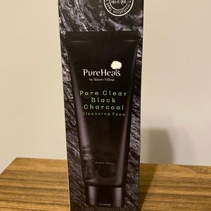 Pore clear black charcoal cleansing foam